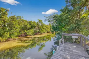 6476 Pine Ave, Sanibel, FL 33957 - Photo 9