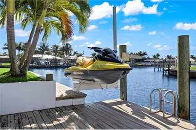 5366 Cortez Ct, Cape Coral, FL 33904 - Photo 49