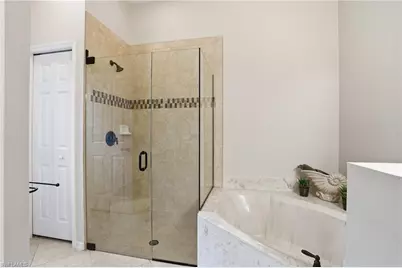 20604 Chestnut Ridge Dr, North Fort Myers, FL 33917 - Photo 25