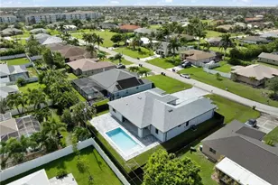 2013 SW 37th Terrace, Cape Coral, FL 33914 - Photo 27