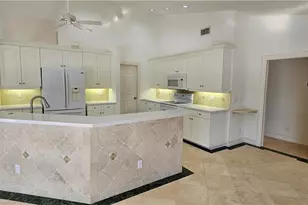 11729 Timberline Cir, Fort Myers, FL 33966 - Photo 7