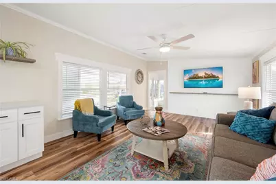 112 Poinsettia Dr, Fort Myers, FL 33905 - Photo 7