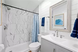 112 Poinsettia Dr, Fort Myers, FL 33905 - Photo 19