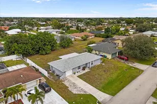 1815 SE 8th Terrace, Cape Coral, FL 33990 - Photo 13