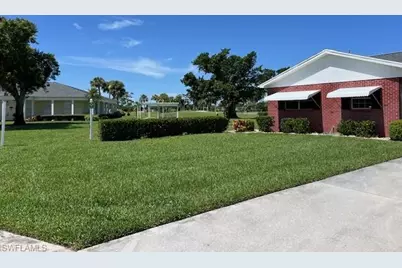 6992 Edgewater Cir, Fort Myers, FL 33919 - Photo 19