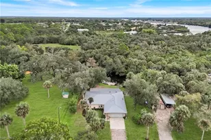 18130 Elmwood Dr, Alva, FL 33920 - Photo 15