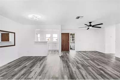 108 SE 42nd Ter, Cape Coral, FL 33904 - Photo 17