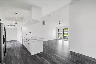 2935 SW 1st Pl, Cape Coral, FL 33914 - Photo 11