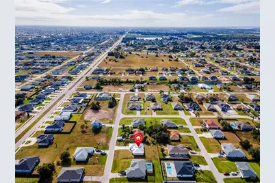 310 NW 16th Pl, Cape Coral, FL 33993 - Photo 27