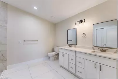 310 NW 16th Pl, Cape Coral, FL 33993 - Photo 17