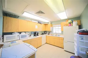 5959 Winkler Rd, Fort Myers, FL 33919 - Photo 27