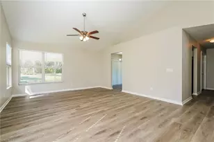 9131 Buttercup Ct, Fort Myers, FL 33919 - Photo 5