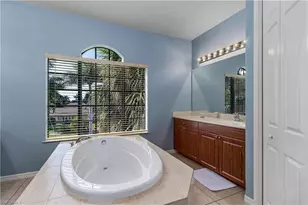 5601 Del Rio Ct, Cape Coral, FL 33904 - Photo 29
