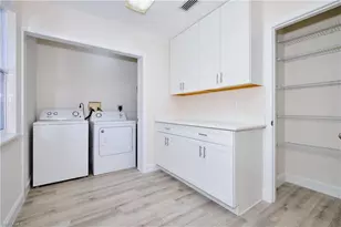 221 18th Ave NW, Naples, FL 34120 - Photo 21