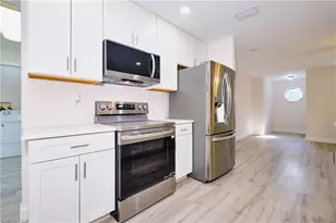 221 18th Ave NW, Naples, FL 34120 - Photo 15