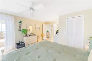 11170 Caravel Cir, Fort Myers, FL 33908 - Photo 7