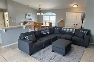 1804 NW 20th Pl, Cape Coral, FL 33993 - Photo 11