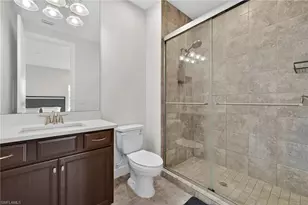 11400 Canal Grande Dr, Fort Myers, FL 33913 - Photo 25