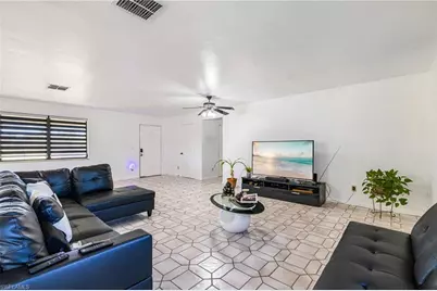 1472 N Charolais Rd, Labelle, FL 33935 - Photo 13