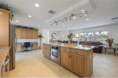 5249 Sunset Ct, Cape Coral, FL 33904 - Photo 11