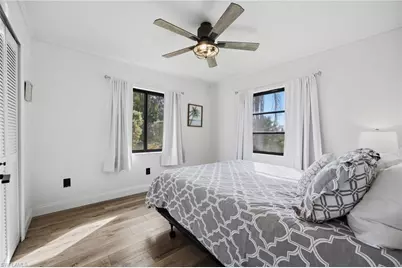 402 SW 28th St, Cape Coral, FL 33914 - Photo 23