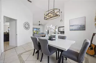 402 SW 28th St, Cape Coral, FL 33914 - Photo 5