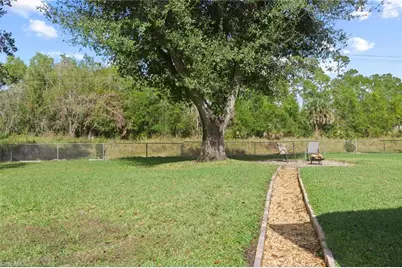 8421 Arborfield Ct, Fort Myers, FL 33912 - Photo 25