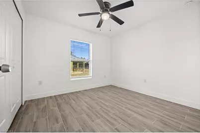 915-917 Graystone Ave, Lehigh Acres, FL 33974 - Photo 13