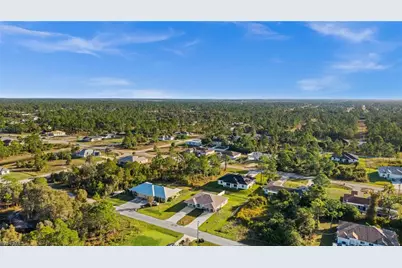 915-917 Graystone Ave, Lehigh Acres, FL 33974 - Photo 25