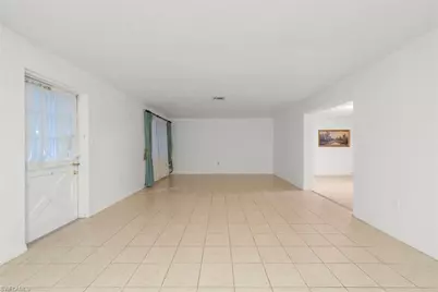 2285 Sunrise Blvd, Fort Myers, FL 33907 - Photo 9