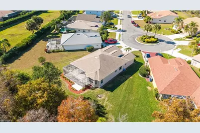 8732 Manderston Ct, Fort Myers, FL 33912 - Photo 5