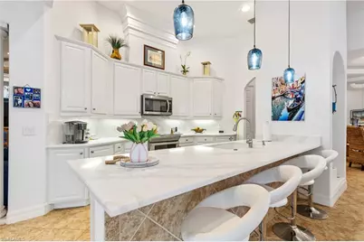 909 SW 22nd Ter, Cape Coral, FL 33991 - Photo 17