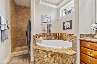 909 SW 22nd Ter, Cape Coral, FL 33991 - Photo 29