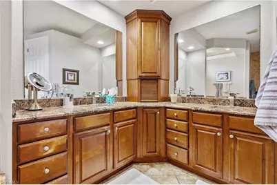 909 SW 22nd Ter, Cape Coral, FL 33991 - Photo 27