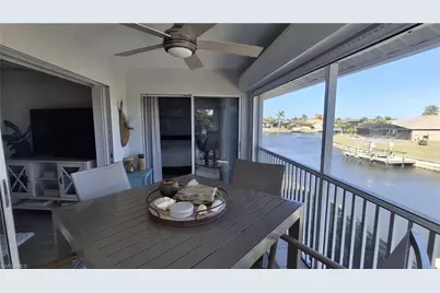 925 SW 47th Ter #201, Cape Coral, FL 33914 - Photo 15