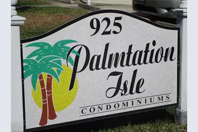 925 SW 47th Ter #201, Cape Coral, FL 33914 - Photo 9