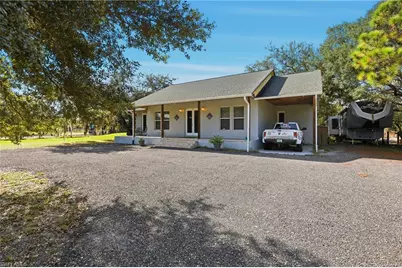 140 N Brida St, Clewiston, FL 33440 - Photo 3