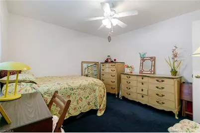 126 SE 16th Ter, Cape Coral, FL 33990 - Photo 31