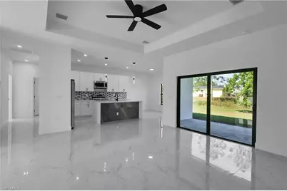 2810 44th St SW, Lehigh Acres, FL 33976 - Photo 5
