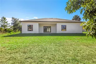 2810 44th St SW, Lehigh Acres, FL 33976 - Photo 31