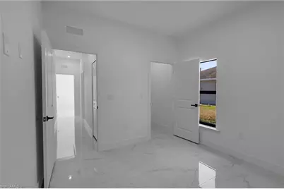 2810 44th St SW, Lehigh Acres, FL 33976 - Photo 25