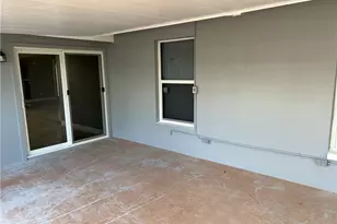 4652 West Dr, Fort Myers, FL 33907 - Photo 9