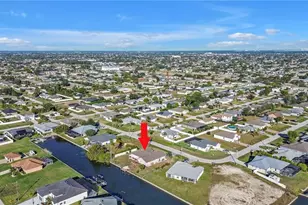 1942 SW 2nd Pl, Cape Coral, FL 33991 - Photo 3