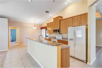 3908 SE 2nd Ave, Cape Coral, FL 33904 - Photo 5