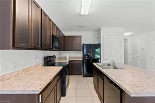2709 Loreto Ct, Cape Coral, FL 33909 - Photo 11