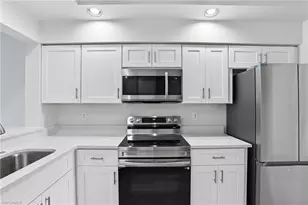 4181 Sawgrass Point Dr, Bonita Springs, FL 34134 - Photo 5