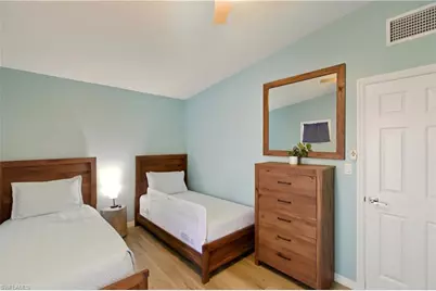 185 Hibiscus Dr, Fort Myers Beach, FL 33931 - Photo 21