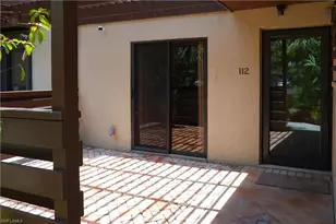 112 Pinebrook Dr, Fort Myers, FL 33907 - Photo 29