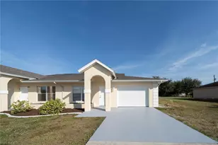 105-107 SE 23rd Pl, Cape Coral, FL 33990 - Photo 19