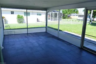 451 Monterey Ave, Cape Coral, FL 33904 - Photo 19